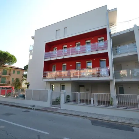 Daniele A Pochi Passi Dal Centro E Dalla Villa *