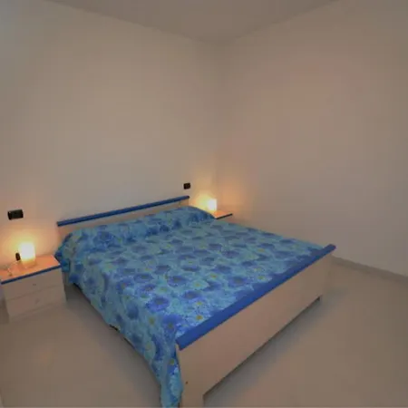 Daniele A Pochi Passi Dal Centro E Dalla Villa *